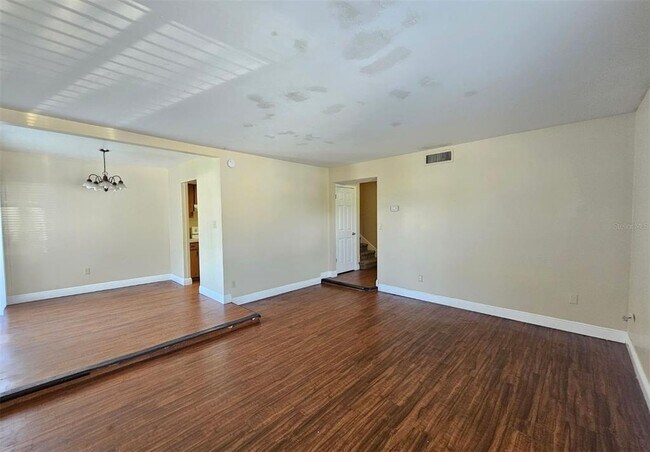 Building Photo - 7602 W Powhatan Ave
