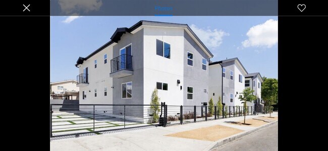 Building Photo - 11851 Dehougne St