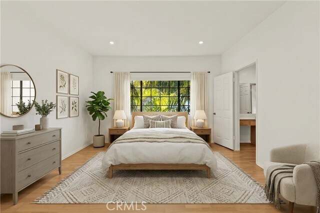 Building Photo - 4430 Noble Ave