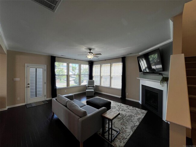Building Photo - 3251 Leighton Blvd
