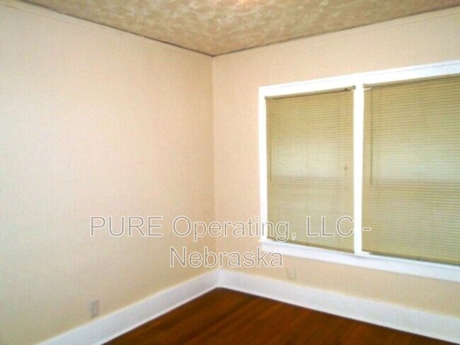 Building Photo - 215-225 N 49th St