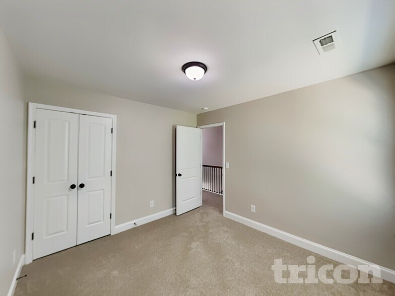 Building Photo - 6 Manzanita Ct