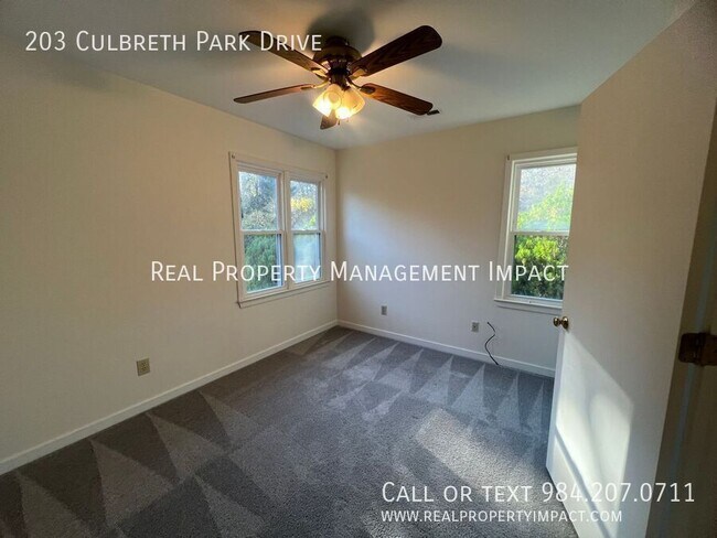 Building Photo - 203 Culbreth Park Dr