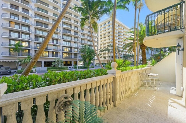 Building Photo - 8888 Collins Ave