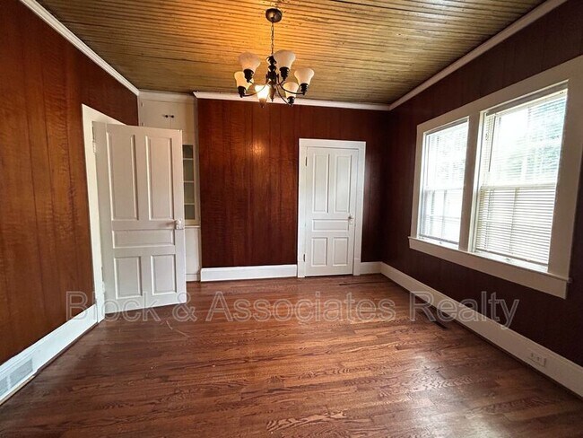Building Photo - 311 Keating Dr
