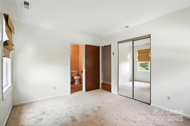 Building Photo - 701 Gaywood Dr