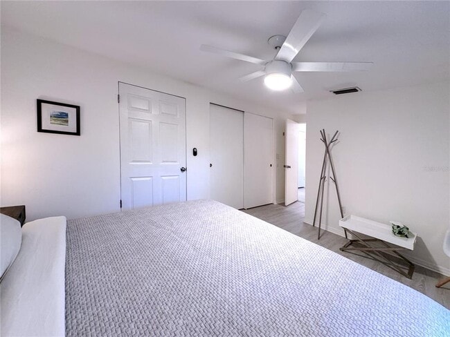 Building Photo - 240 Pocono Trail E