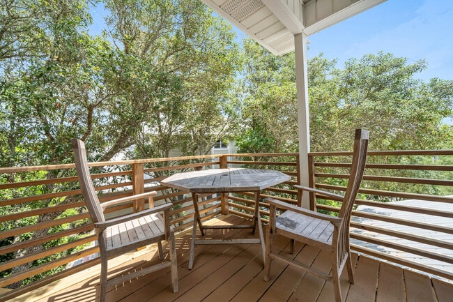 Building Photo - 6296 W County Hwy 30A