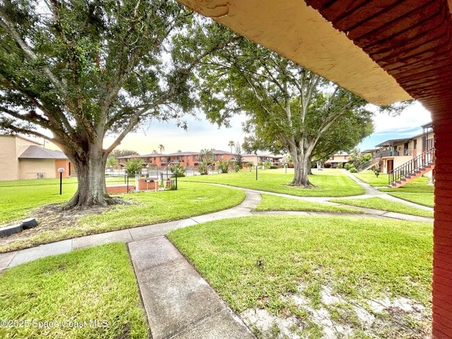 Building Photo - 176 San Juan Cir