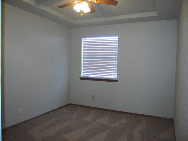 Building Photo - 600 Fire Light Dr