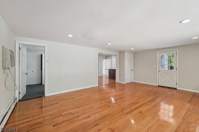 Building Photo - 359 Bogert Ave