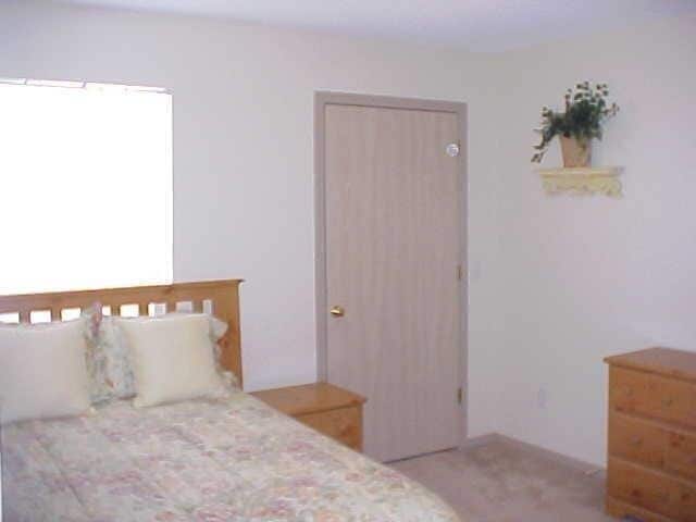 Building Photo - 2321 Orchard St