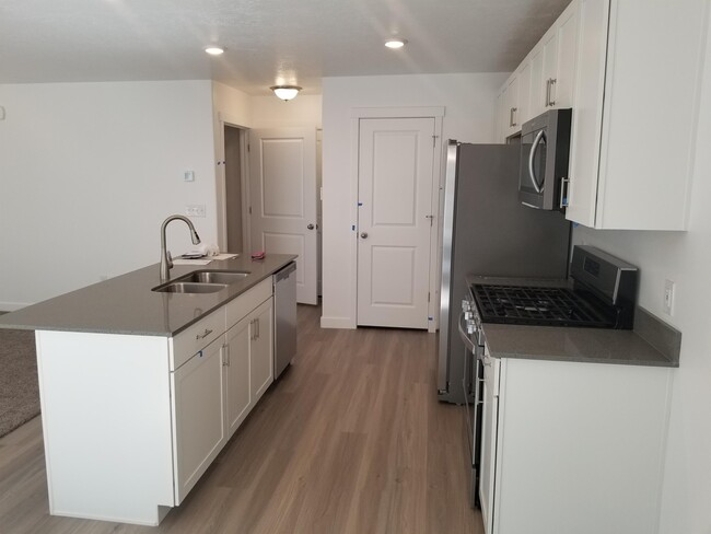 Building Photo - 3555 W Barley Bend