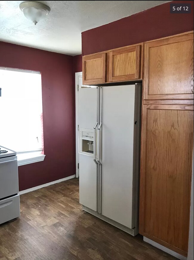 Building Photo - 109 State Ave