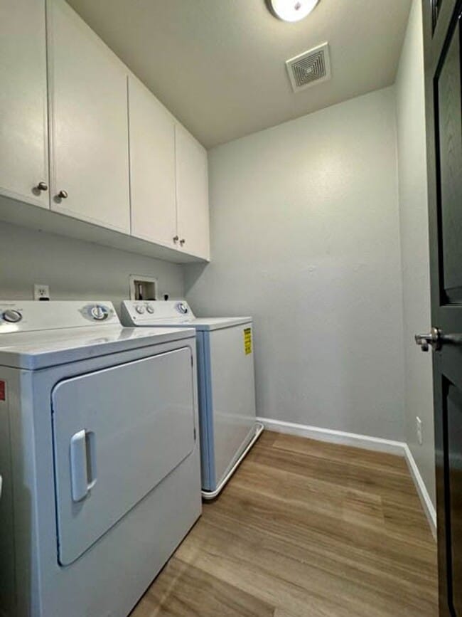 Building Photo - Upgraded 3 bedroom Willow Haven Condo available for LEASE in Murrieta!