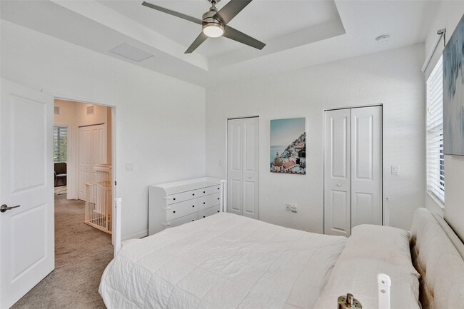 Building Photo - 20741 NE 5th Ct