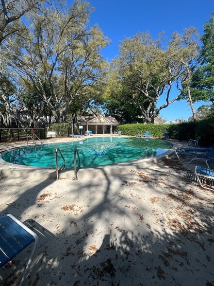 Building Photo - 11359 Stratton Park Dr