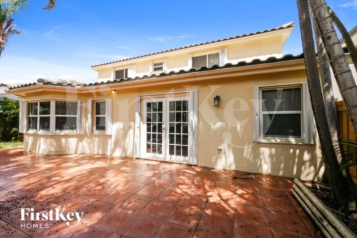 Building Photo - 9050 SW 157th Pl