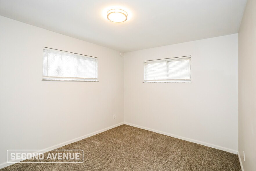 Building Photo - 4656 Linda Dr