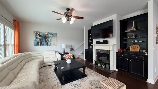 Building Photo - 1810 Kingsbridge Ct