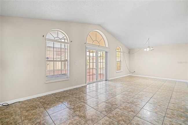 Building Photo - 2411 Parsons Pond Cir