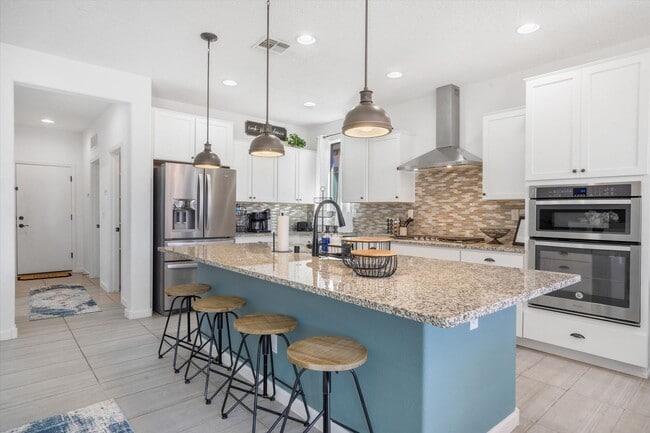 Building Photo - Recent Construction Fully Furnished 4 Bedroom Home Available Near Golf Course Rd & Southern Blvd!