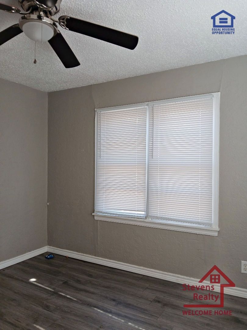 Building Photo - 2908 Prentice NW