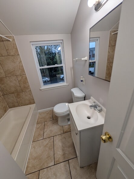 Building Photo - 1100 Steelton Ave