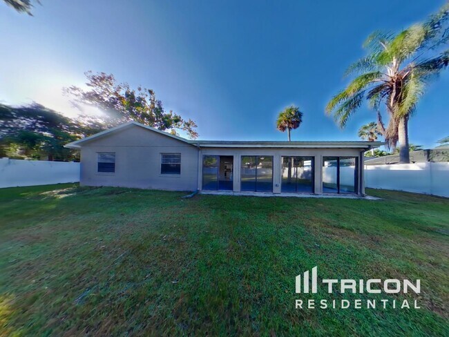 Building Photo - 638 Alton Rd