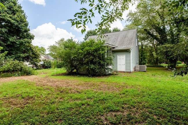 Building Photo - 1012 Windward Psge