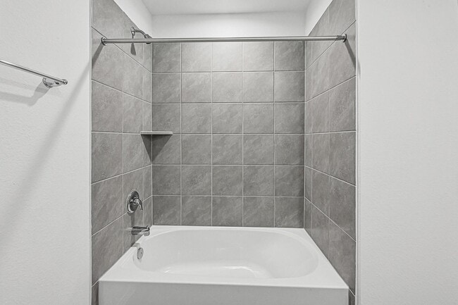 Building Photo - 31230 Yatesbury Ln