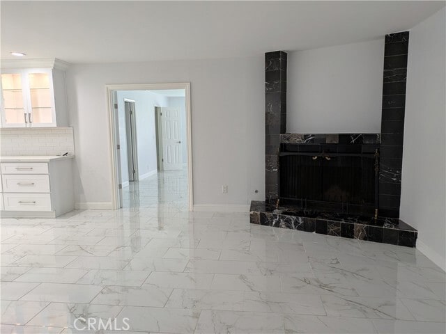 Building Photo - 7053 Palm Dr