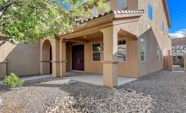 Building Photo - 757 Secret London Ave