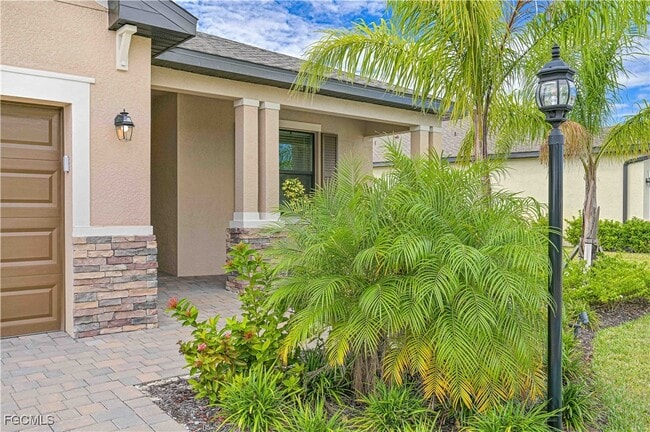 Building Photo - 14636 Palamos Cir