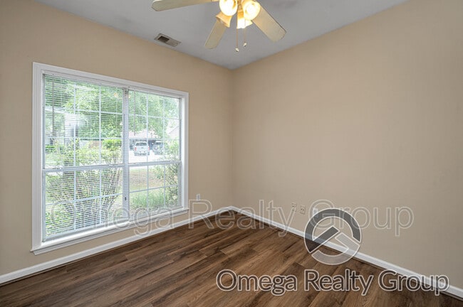 Building Photo - 2130 Forest Lakes Ln