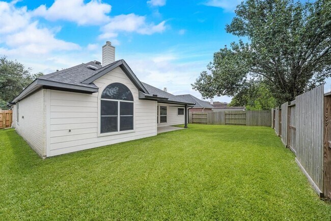 Building Photo - 1855 Silent Shore Ct