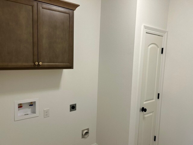 Building Photo - 41372 Rosewood Ln
