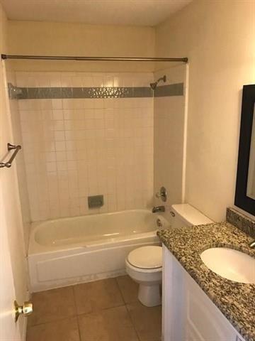 Building Photo - 7712 Pear Tree Ln