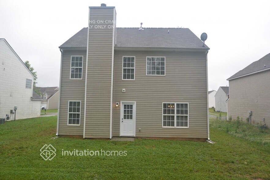 Building Photo - 7707 Hidden Creek Dr