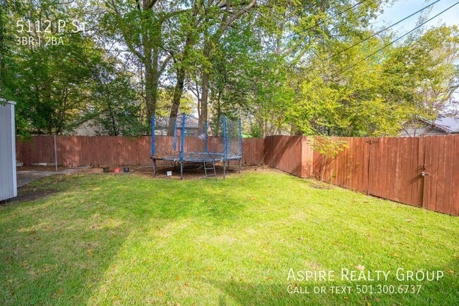 Building Photo - 5112 P St