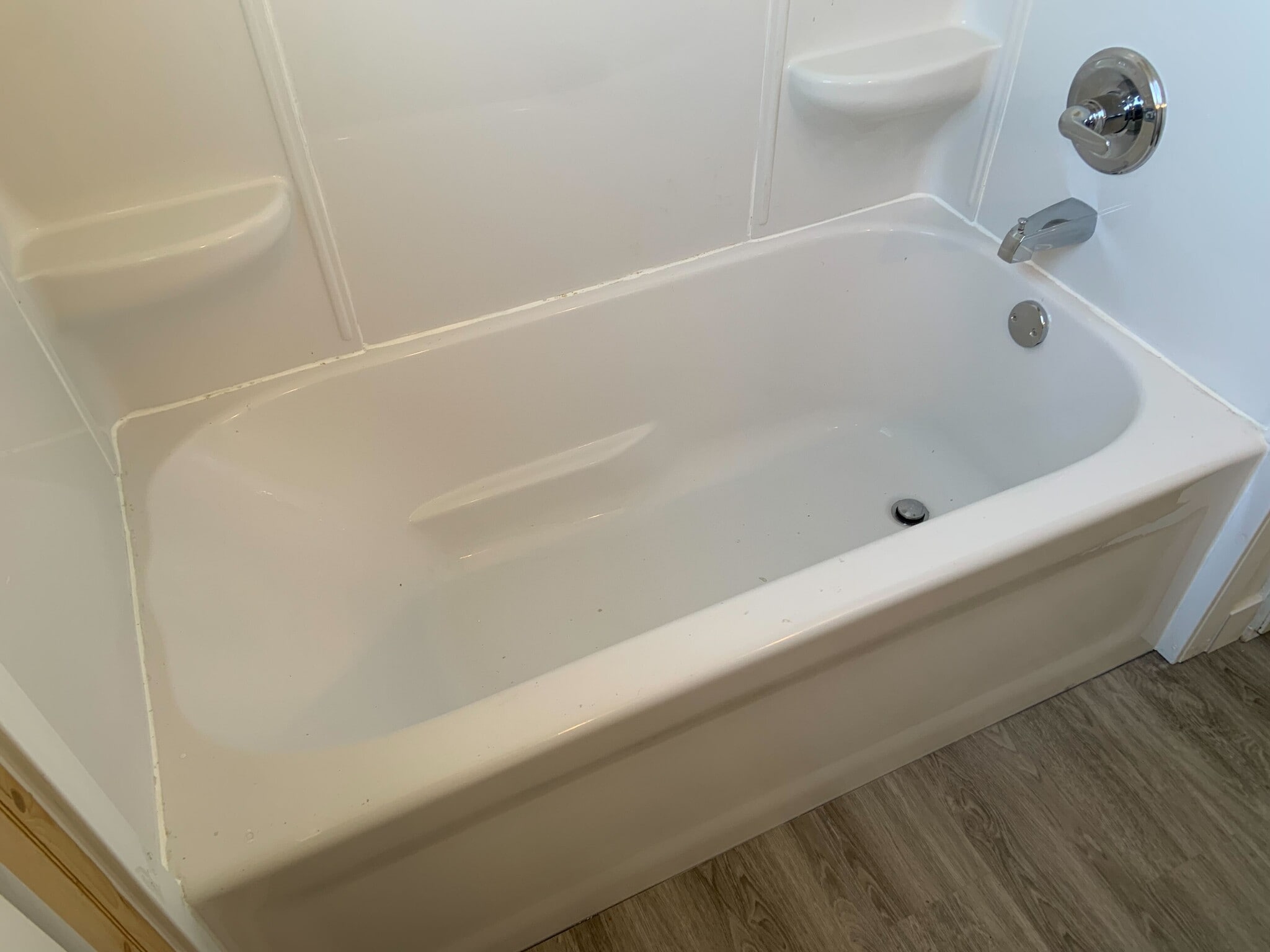 Building Photo - 343 E Lakewood Blvd