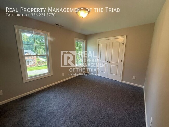 Building Photo - 2234 Nettlebrook Dr