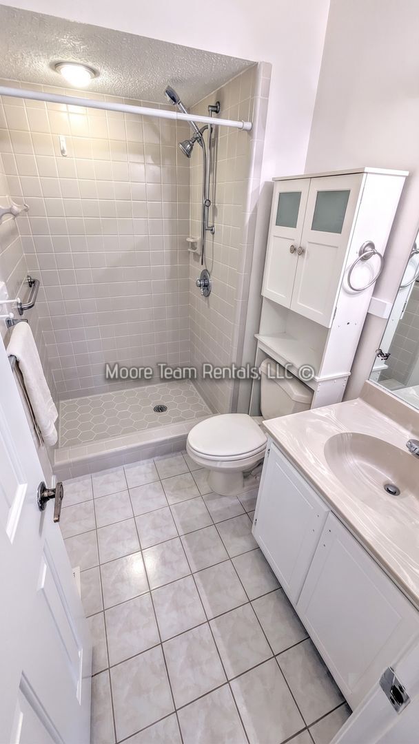 Building Photo - 471 Britton Creek Dr