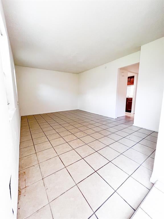 Building Photo - 12933 High Star Dr