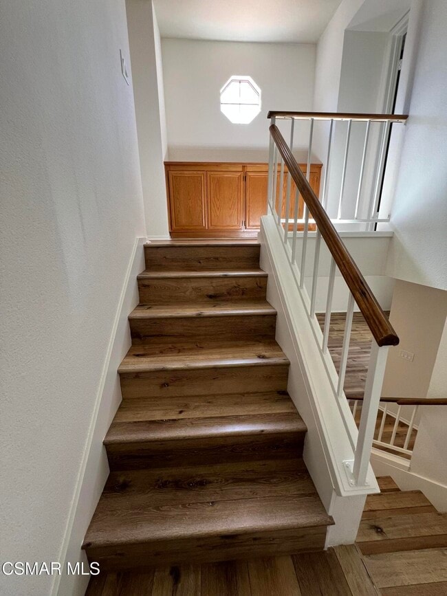 Building Photo - 831 Paseo Serenata