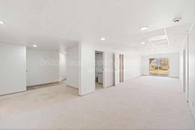 Building Photo - 4204 Explorer Ct