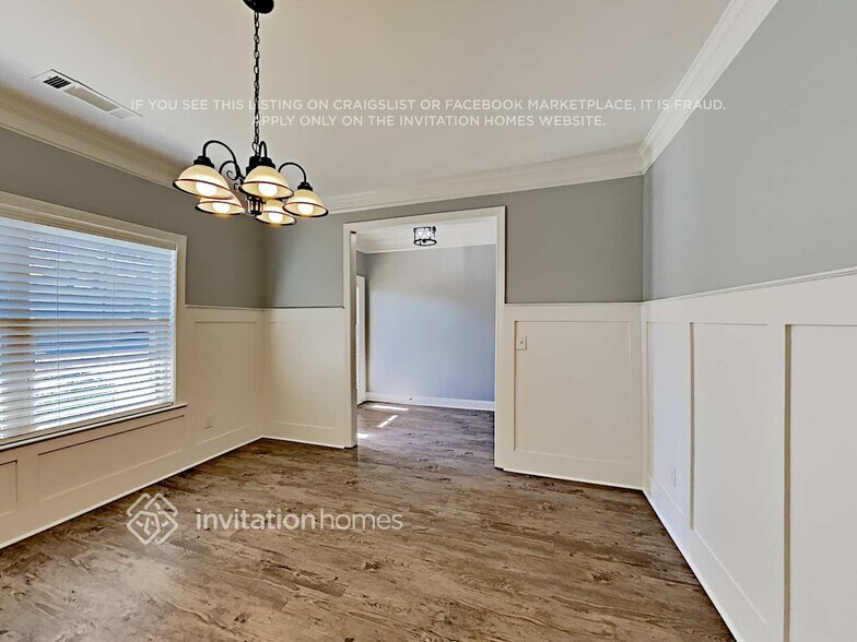 Building Photo - 829 Joy Dr