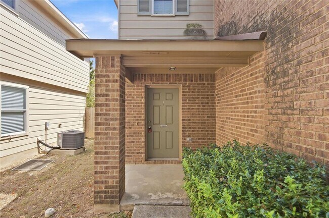 Building Photo - 11525 Autumn Ash Dr