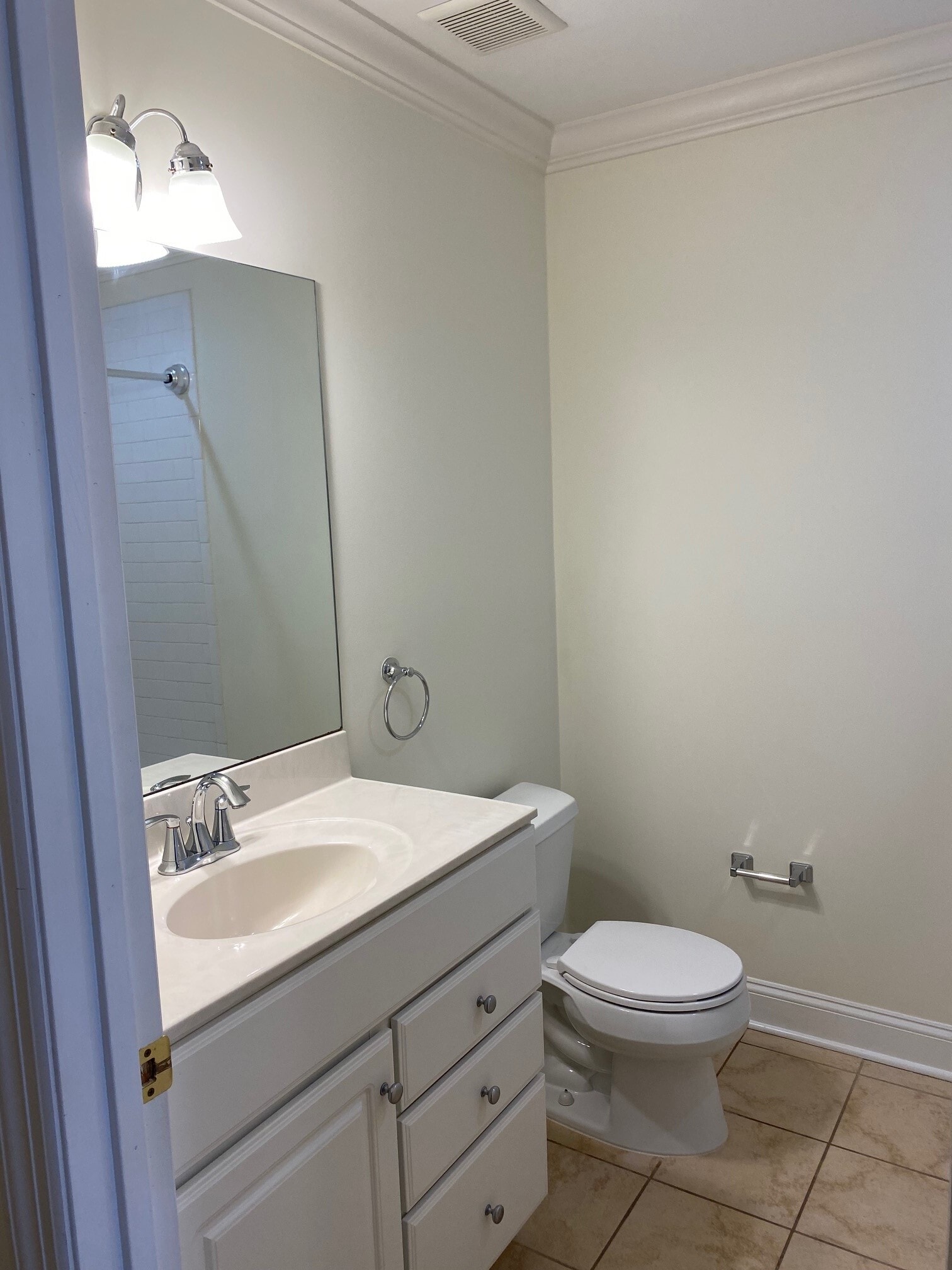 2nd Full bath - 2023 Summer St