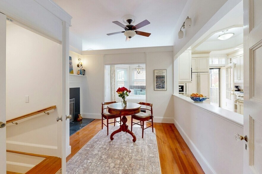 Building Photo - 15 Garrison Rd